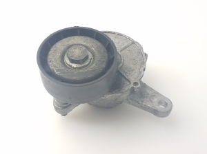 Volkswagen Golf VII (2012–2026) Riemenspanner 04L903315 - 3