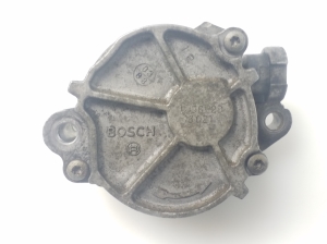 Peugeot 207 (2006–2015) Vacuum pump 01562B1302T - 2