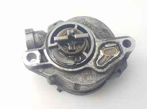 Vacuum pump - 01562B1302T