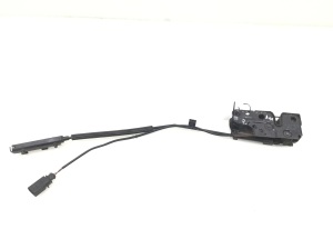 AUDI A4 B8 (2007–2016) Hood latch 8T1823746 - 4
