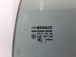 RENAULT Megane III (2008–2016) Deflector 972841528R - 3