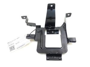 Sonstiger Halter - A4475400340