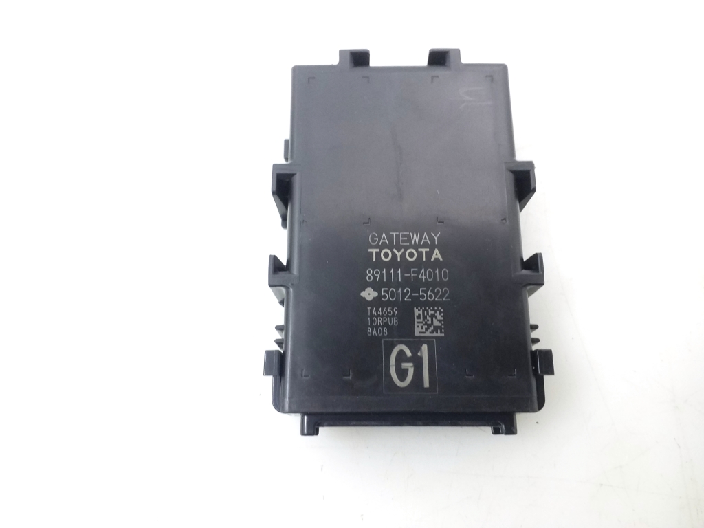 TOYOTA C-HR 1 generation (2016-2023) Relays 89111F4010 21005360