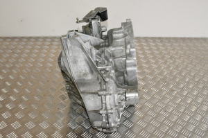 Mercedes Benz A-Class 176 (2012–2018) Käigukast A1762610101 - 2