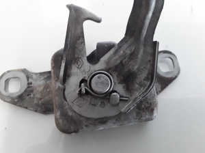 Dacia Dokker (2012–2017) Hood latch 356013165 - 2