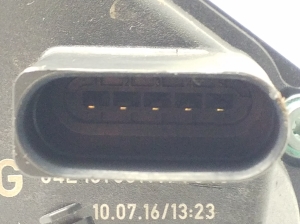 Volkswagen Passat B8 (2014–2023) EGR vārsta aizvars 04L131501M - 3