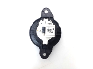 TOYOTA PRIUS Prime (2016–2022) Speaker 8616047140 - 3
