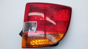   Rear corner light  - 815512B530 