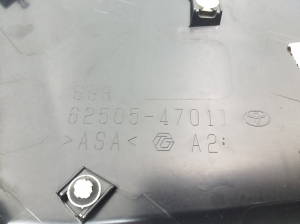 TOYOTA PRIUS Prime (2016–2022) Rear body trim 6250547011 - 3