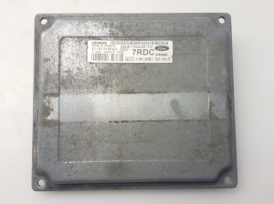 Ford Focus (2004–2011) Engine control unit 2S6A12A650YD - 2