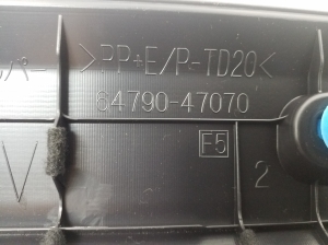 TOYOTA PRIUS Prime (2016–2022) Sonstiges Teil der Heckklappenverkleidung 6479047070 - 2