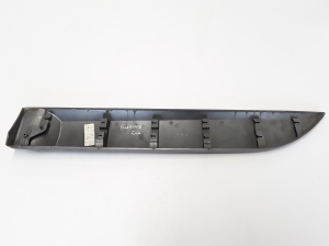 RENAULT Fluence (2009–2017) Tagumise küljeukse liist 828765701R - 4