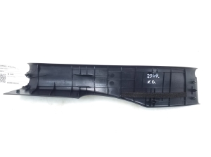 TOYOTA PRIUS Prime (2016–2022) Inner sill trim 6791847070 - 2