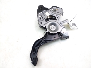 TOYOTA PRIUS Prime (2016–2022) Feststellbremspedal 4625033010 - 2