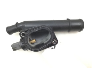  Thermostat housing 