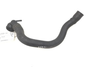 Volkswagen Passat B6 (2005–2010) Jahutusradiaatori voolik 3C0122101B - 3