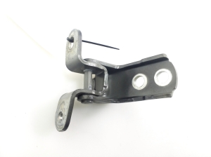  Front door top hinge  - 6872012151 