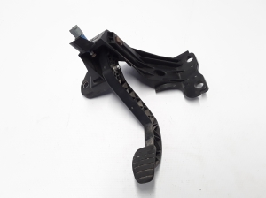 RENAULT Master III (2010–2017) Kupplungspedal 465406766R - 4