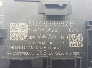 Volkswagen Golf VII (2012–2026) Türsteuergerät vorn 5Q4959592B - 3
