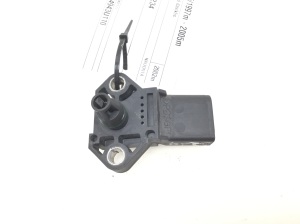 Volkswagen Passat B5 (1997–2005) Intercooler sensor 038906051 - 2