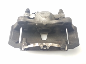 AUDI A4 B8 (2007–2016) Eesmine pidurisadul 4G0106AK - 4