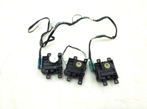   Heater flap actuator  -  