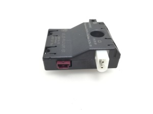 BMW 3 SERIES E91 (2005–2013) Antenna amplifier 914149101 - 3