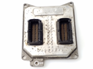 Opel Astra H (2004–2010) Engine control unit 55355631 - 2