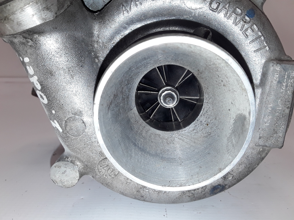 RENAULT Trafic 2 generation (2001-2015) Turbocharger 8200466021 22313199