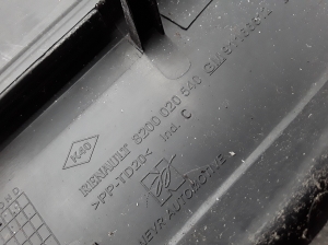 RENAULT Trafic II (2001–2014) Windlaufverkleidung (Scheibenwischerabdeckung) 8200020540 - 3