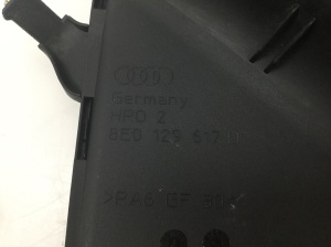 Air intake hose - 8E0129617D