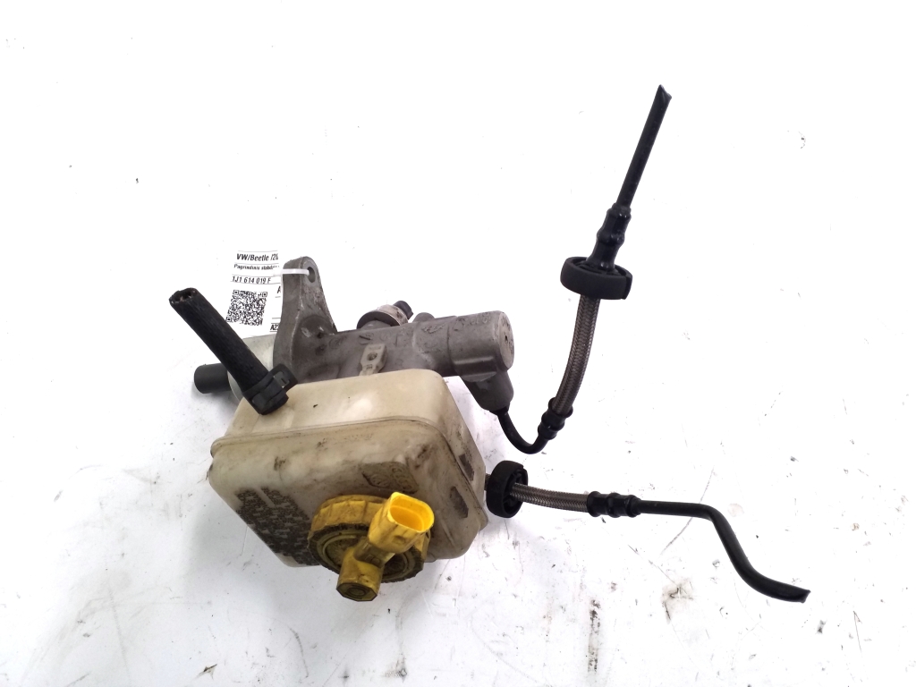 Used Volkswagen Beetle Master cylinder 1J1614019F