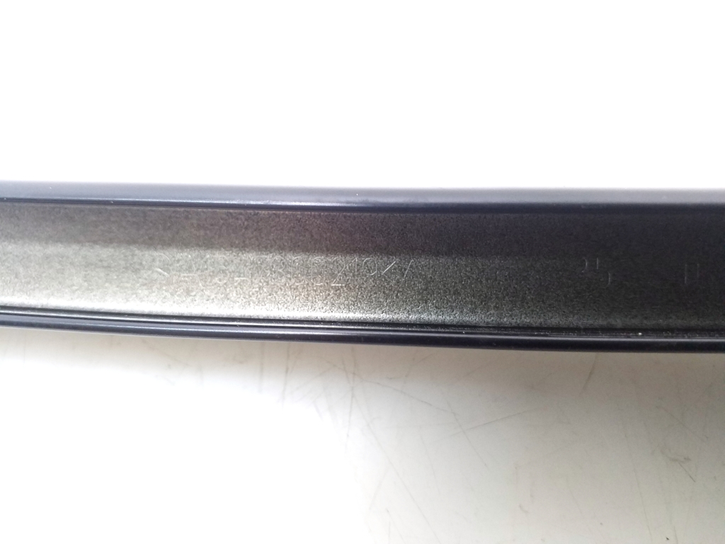 MERCEDES-BENZ M-Class W164 (2005-2011) Rear door glass rail A1647300219 21005509