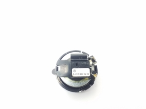 Mercedes Benz A-Class 176 (2012–2018) Front door speaker A2118200202 - 2