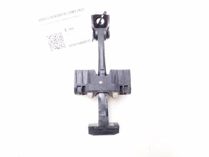 BMW 3 SERIES E91 (2005–2013) Rear side door opening limiter - 2