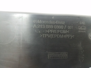Mercedes Benz E-Class W213 (2017–2026) Esiporitiiva muu osa A2138890300 - 3