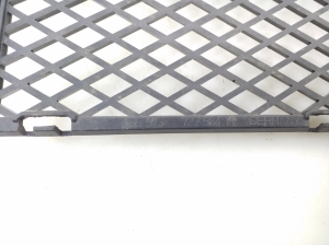 BMW 7 SERIJA E65 (2001–2008) Priekšējā bampera apakšējā reste 51117135573 - 2