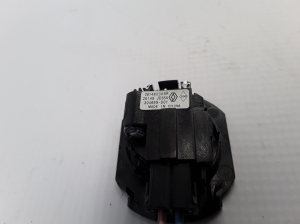 RENAULT Scenic (2009–2015) Esiukse kõlar 281480008R - 3