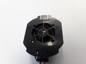 RENAULT Scenic (2009–2015) Esiukse kõlar 281480008R - 4