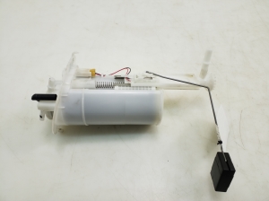 LEXUS GS (2011–2017) Kütusepump paagis 7770430210 - 3