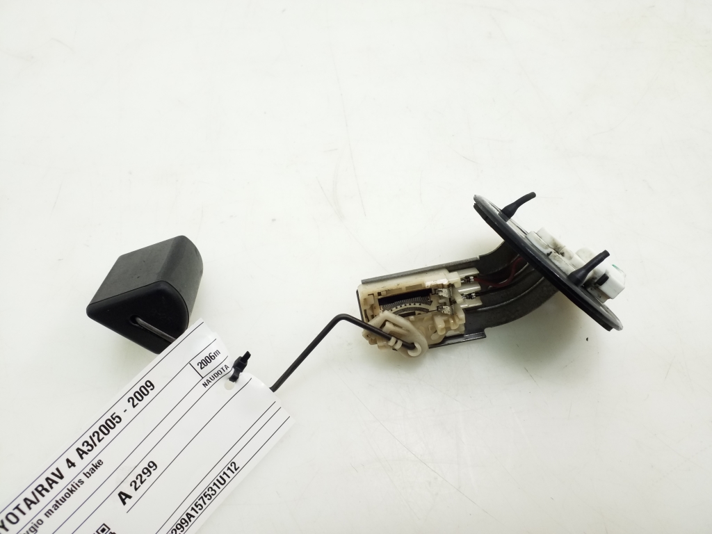 Used TOYOTA RAV 4 Fuel level gauge in the tank