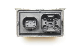 Opel Insignia (2008–2017) Glow plug relay 55563423 - 3