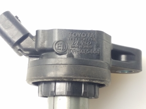 LEXUS CT 200h ZWA10 (2010–2017) Zündspule 9091902258 - 3