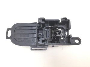 NISSAN Micra K12 (2002–2010) Front door inner handle 80671AX600 - 2