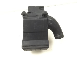 NISSAN Micra K12 (2002–2010) Luftfiltergehäuse 8200398990 - 5