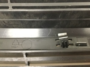 NISSAN Micra K12 (2002–2010) Kühlergrill und seine Teile - 4