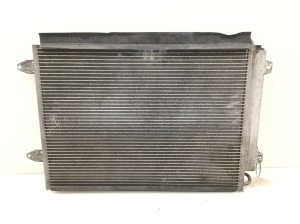 Volkswagen Passat B6 (2005–2010) A/C condenser - 2