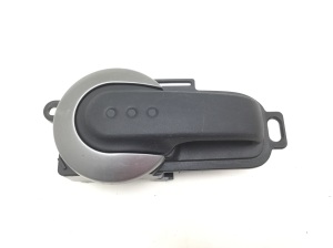 Rear side door interior handle