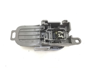 NISSAN Micra K12 (2002–2010) Front door inner handle 80671AX600 - 2