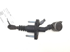Opel Zafira A (1999–2005) Kupplungsnehmerzylinder 90581566 - 3